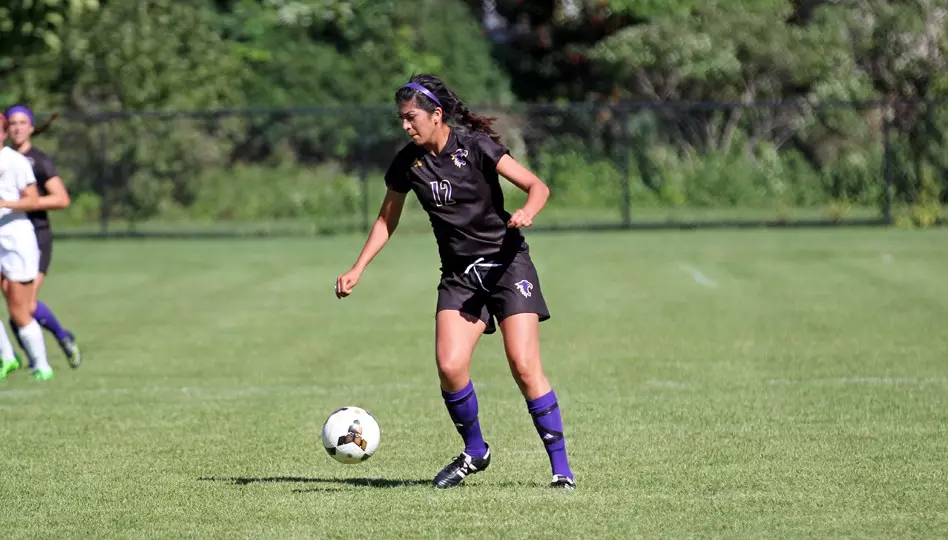 Late-game Leyva goal lifts Wildcats 1-0 past Simpson