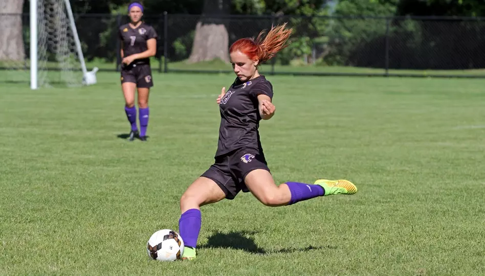 Last second goal gives soccer 2-1 win over UW-River Falls