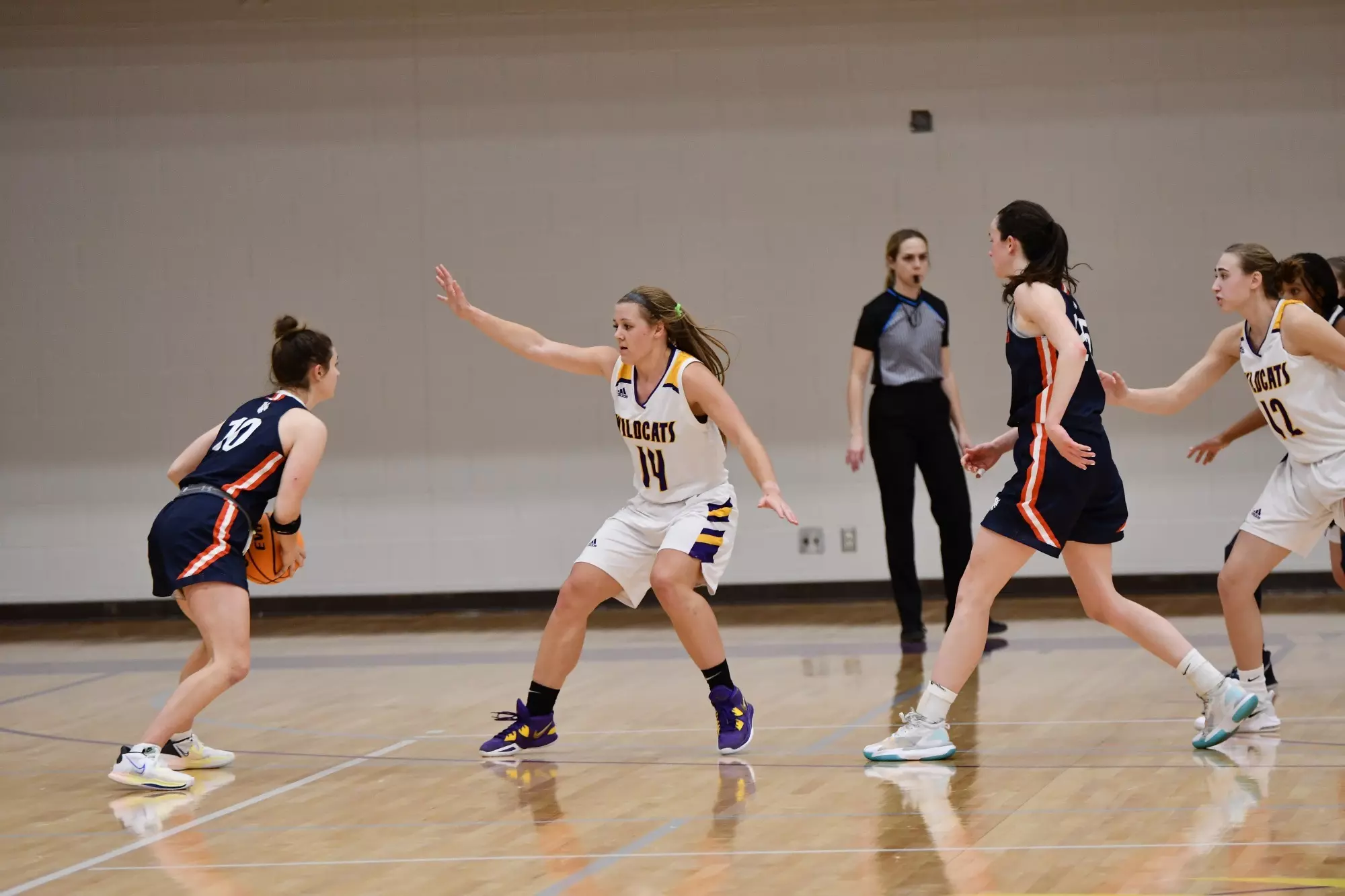 Bree Glynn defending